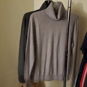 Woman's clothes